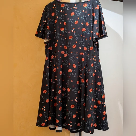 Unique Vintage Halloween Spooky Cats & Pumpkins Flare Dress - Picture 3 of 5